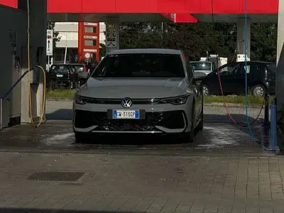 Occasion VW Golf VIII R-line Plus 150 ch (110 kW) 2024 Berline