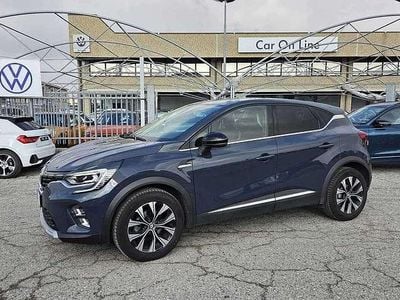 Usata Renault Captur Intens 101 CV (74 kW) 2023 Grigio SUV