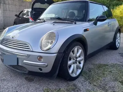 Usata Mini Cooper 116 CV (85 kW) 2003 Grigio Utilitaria