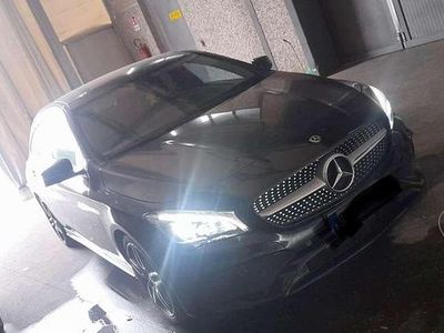 Usata Mercedes CLA220 Shooting Brake Premium 177 CV (130 kW) 2018 Nero Station wagon