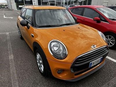 Usata Mini One D 95 CV (69 kW) 2018 Giallo Utilitaria