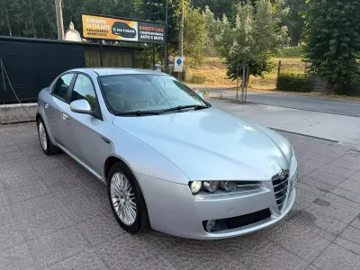 Usata Alfa Romeo 159 Exclusive 150 CV (110 kW) 2007 Argento Berlina