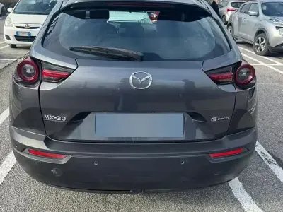 Usata Mazda MX30 80 kW (110 CV) 2021 Grigio SUV