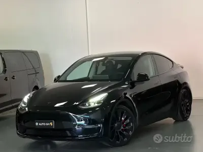 Usata Tesla Model Y Performance 185 kW (252 CV) 2023 Nero SUV