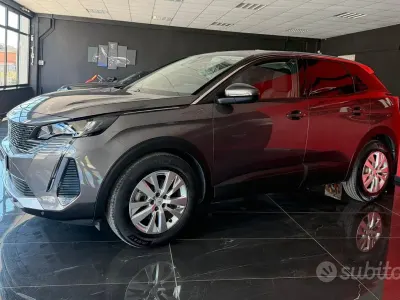 Usata Peugeot 3008 Allure 131 CV (96 kW) 2021 Grigio SUV