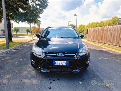 Usata Ford Focus 115 CV (84 kW) 2011 Nero Station wagon