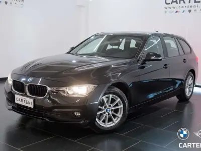 Usata BMW 318 Advantage 150 CV (110 kW) 2017 Saphirschwarz metallizzato Station wagon