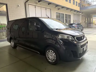 Usata Peugeot Expert 116 CV (85 kW) 2017 Nero Furgone
