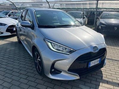 Usata Toyota Yaris Hybrid Trend 116 CV (85 kW) 2025 Grigio Utilitaria