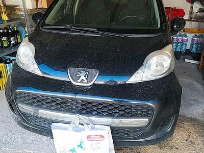 Usata Peugeot 107 2009 Nero Utilitaria