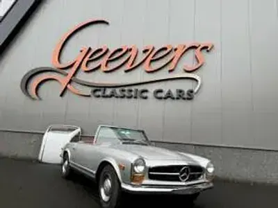 Usata Mercedes 230 150 CV (110 kW) 1965 Argento Cabrio