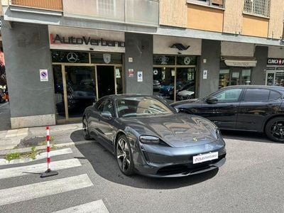 Usata Porsche Taycan Sport 350 kW (476 CV) 2021 Grigio metallizzato Berlina