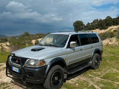 Usata Mitsubishi Pajero 2002 Grigio SUV