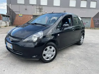 Usata Honda Jazz 78 CV (57 kW) 2005 Nero Utilitaria