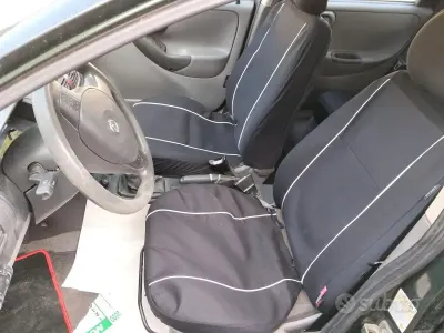 Usata Opel Corsa 58 CV (42 kW) 2001 Verde Utilitaria
