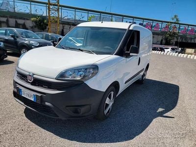 Usata Fiat Doblò Easy 95 CV (69 kW) 2020 Bianco Monovolume