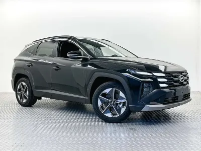Nuova Hyundai Tucson 179 CV (131 kW) 2026 Abyss black pearl SUV