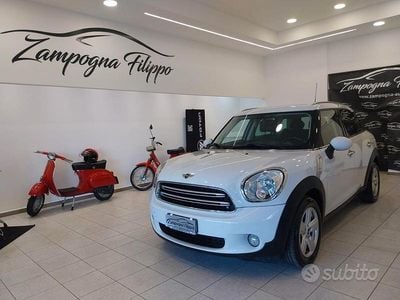Usata Mini Park Lane Countryman 111 CV (81 kW) 2016 Bianco SUV