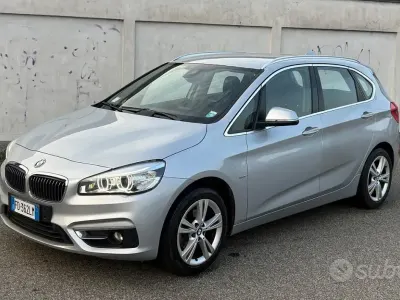Usata BMW 216 Active Tourer Luxury Line 116 CV (85 kW) 2016 Grigio Monovolume