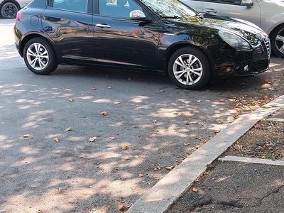 Usata Alfa Romeo Giulietta 120 CV (88 kW) 2015 Nero Utilitaria