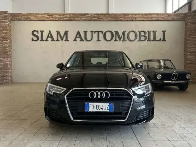 Usata Audi A3 Business 131 CV (96 kW) 2019 Nero Berlina