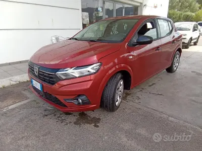 Usata Dacia Sandero 101 CV (74 kW) 2021 Rosso Berlina