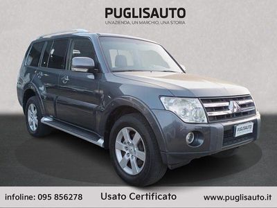 Usata Mitsubishi Pajero Instyle 169 CV (124 kW) 2007 Grigio scuro SUV