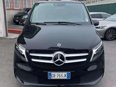 Usata Mercedes V220 Executive 163 CV (119 kW) 2023 Nero Monovolume
