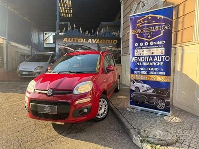 Usata Fiat Panda Lounge 95 CV (69 kW) 2016 Rosso Utilitaria