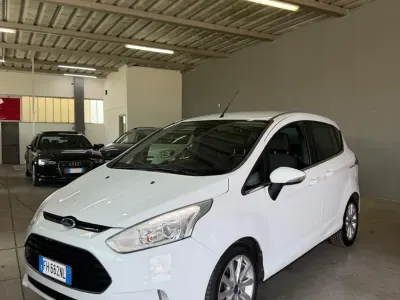 Usata Ford B-MAX Business Edition 75 CV (55 kW) 2017 Bianco Monovolume