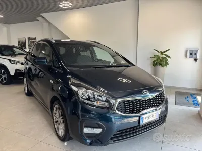 Usata Kia Carens 135 CV (99 kW) 2019 Blu Monovolume