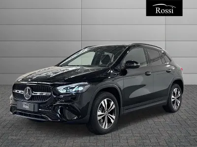 Nuova Mercedes GLA250 163 CV (119 kW) 2026 Nero SUV