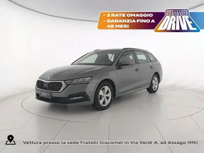 Usata Skoda Octavia Executive 150 CV (110 kW) 2022 Grigio graphite metallizzato Station wagon