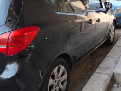 Usata Opel Meriva 95 CV (69 kW) 2012 Monovolume