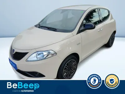 Usata Lancia Ypsilon Gold 69 CV (50 kW) 2019 Oro metallizzato