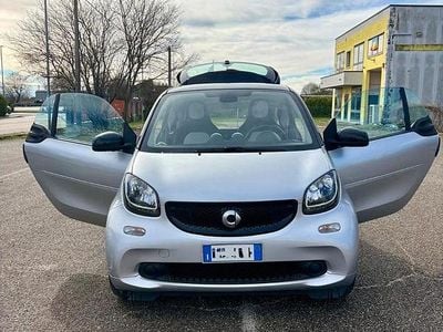 Usata Smart ForFour Passion 71 CV (52 kW) 2015 Grigio Utilitaria