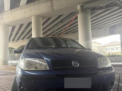 Usata Fiat Punto Active 60 CV (44 kW) 2004 Blu Utilitaria