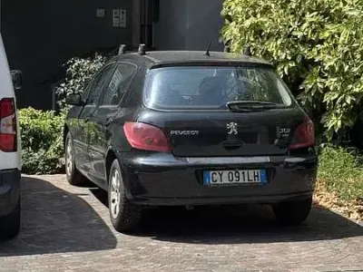 Usata Peugeot 307 90 CV (66 kW) 2005 Berlina