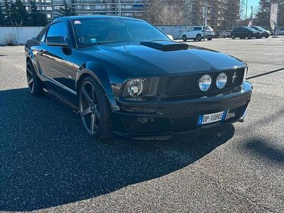 Usata Ford Mustang Premium 415 CV (305 kW) 2008 Nero Coupé