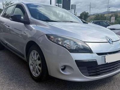 Usata Renault Mégane GrandTour Luxe 110 CV (80 kW) 2011 Argento Station wagon
