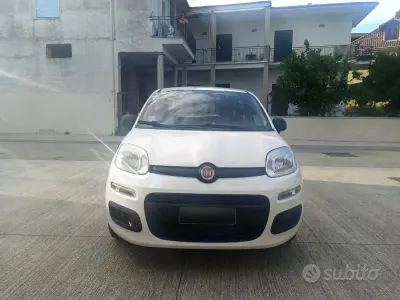 Usata Fiat Panda Easy 69 CV (50 kW) 2013 Bianco Utilitaria