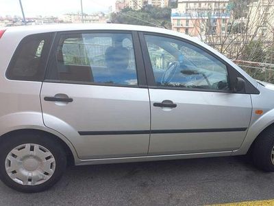 Begagnad Ford Fiesta Collection 75 HK (55 kW) 2005 Halvkombi