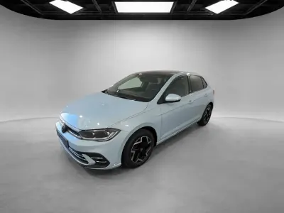 Nuova VW Polo Edition 95 CV (69 kW) 2026 Crystal ice blue metall Utilitaria