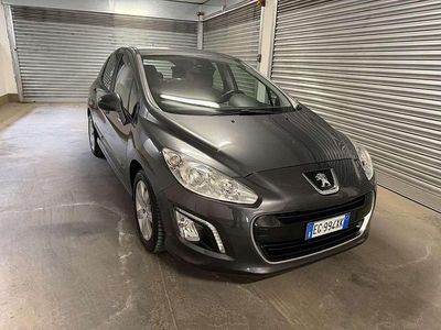 Usata Peugeot 308 Business-Line 111 CV (81 kW) 2013 Berlina