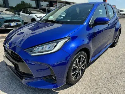 Usata Toyota Yaris Trend 72 CV (52 kW) 2022 Other Utilitaria