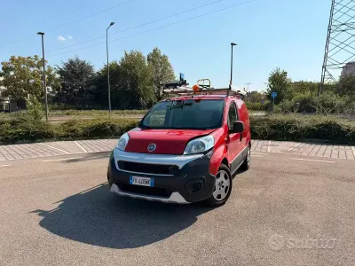 Usata Fiat Fiorino 95 CV (69 kW) 2017 Rosso Monovolume