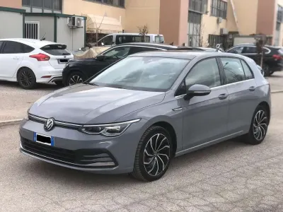 Usata VW Golf Highline 150 CV (110 kW) 2020 Monovolume