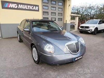 Usata Lancia Thesis 215 CV (158 kW) 2002 Grigio Berlina