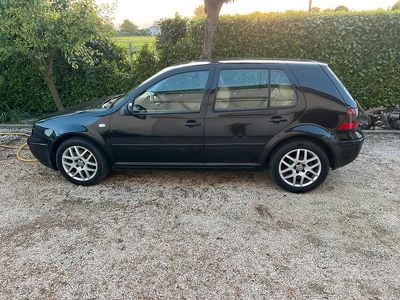 Usata VW Golf IV 130 CV (95 kW) 2001 Nero Berlina