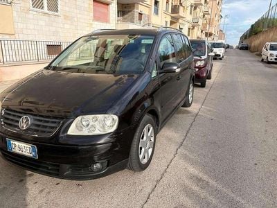 Usata VW Touran Highline 136 CV (100 kW) 2004 Monovolume